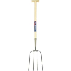 Spear and Jackson Manure Fork Hardwood Shaft