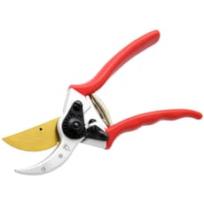 Spear and Jackson Titanium Coated Bypass Secateurs